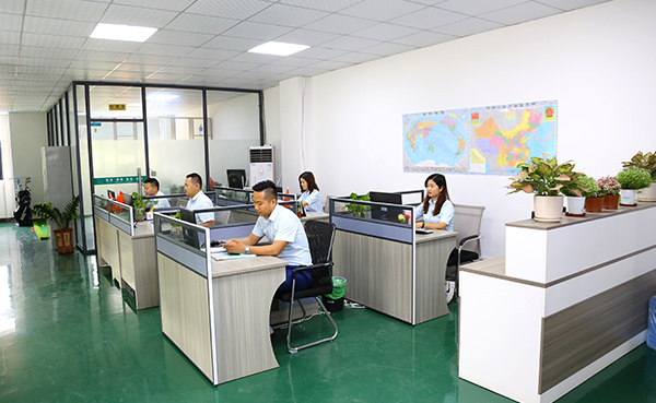 專業(yè)多年經(jīng)驗(yàn)技術(shù)團(tuán)隊(duì),讓您售后安心 專業(yè)多年經(jīng)驗(yàn)技術(shù)團(tuán)隊(duì),讓您售后安心